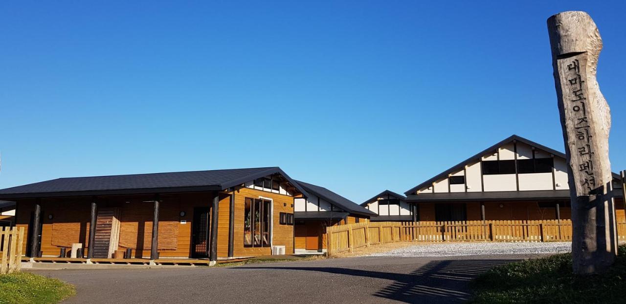 Tsushima Izuhara Pension מראה חיצוני תמונה
